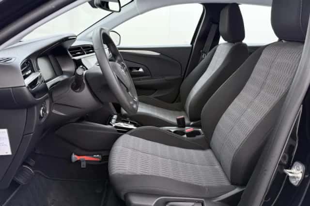 Opel Corsa-e (2023) thumbnail 5