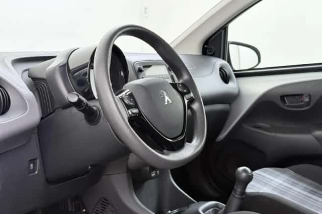 Peugeot 108 (2019) thumbnail 6