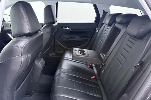 Peugeot 308 (2021) thumbnail 18
