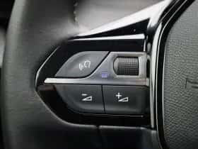 Peugeot 2008 (2022) thumbnail 17