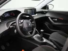 Peugeot 2008 (2022) thumbnail 25