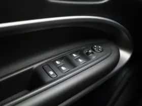 Jeep Avenger (2023) thumbnail 25