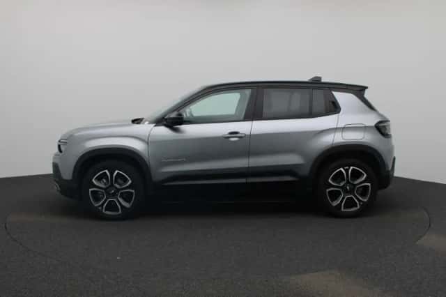 Jeep Avenger (2023) thumbnail 4