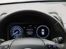 Hyundai Kona (2022) thumbnail 8
