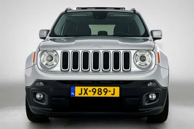 Jeep Renegade (2016) thumbnail 5