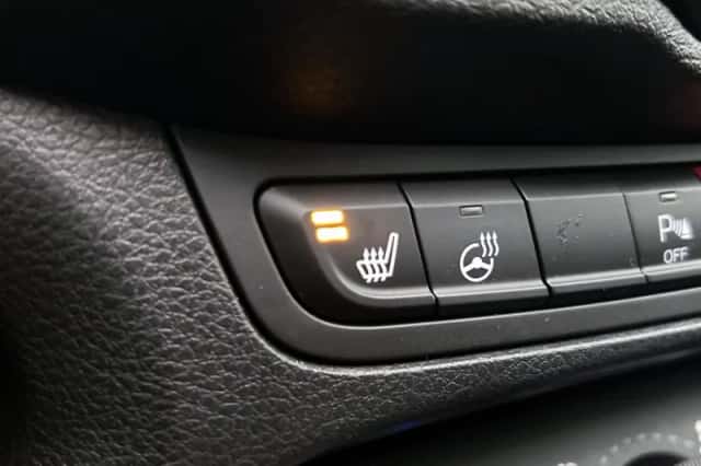 Jeep Renegade (2016) thumbnail 8