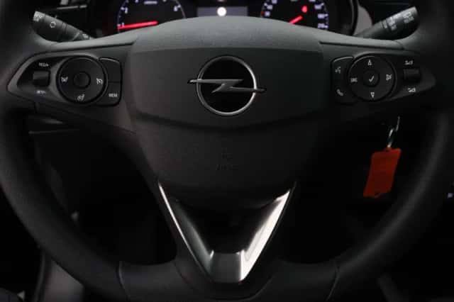 Opel Corsa (2023) thumbnail 15