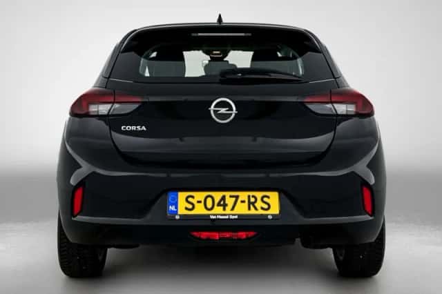Opel Corsa (2023) thumbnail 3