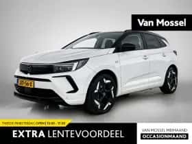 Opel Grandland (2023) thumbnail 1