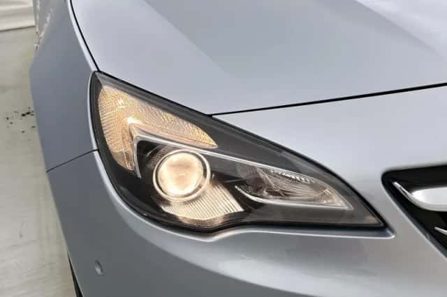 Opel Cascada (2016) thumbnail 22