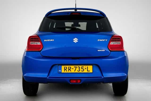 Suzuki Swift (2018) thumbnail 2