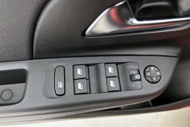 Opel Corsa-e (2026) thumbnail 37