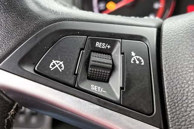Opel Meriva (2014) thumbnail 6