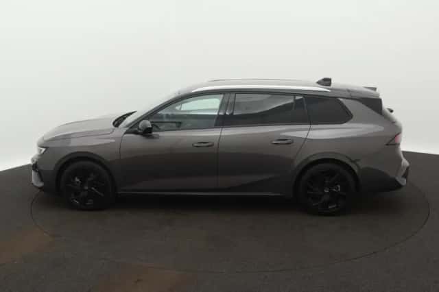 Opel Astra (2025) thumbnail 2