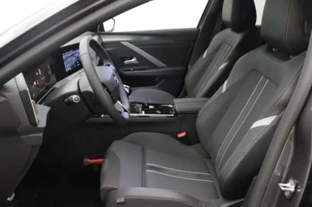 Opel Astra (2025) thumbnail 10