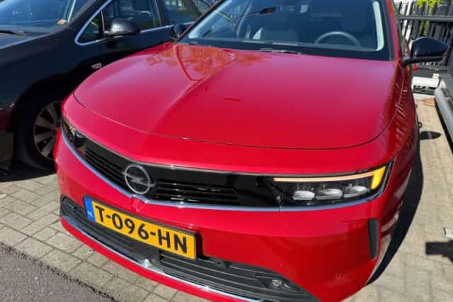 Opel Astra (2022) thumbnail 9