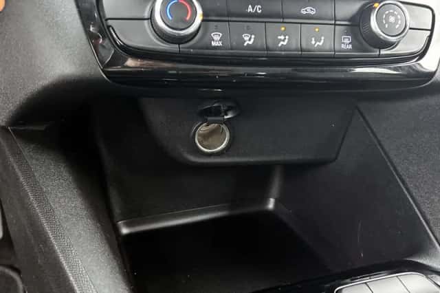 Opel Corsa (2021) thumbnail 22