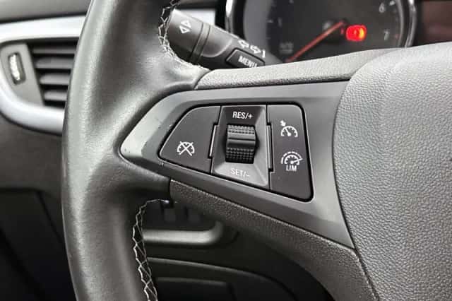 Opel Astra (2020) thumbnail 6