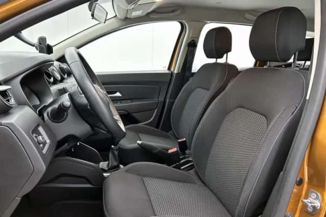 Dacia Duster (2021) thumbnail 30