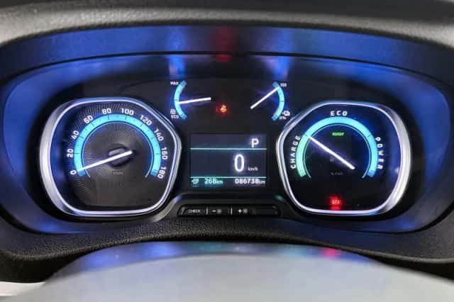 Opel Vivaro-e (2021) thumbnail 11