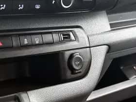 Opel Vivaro-e (2021) thumbnail 24