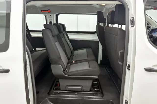 Opel Vivaro-e (2021) thumbnail 26
