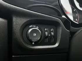 Opel Corsa (2022) thumbnail 23