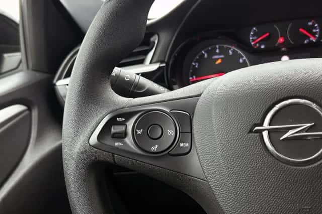 Opel Corsa (2022) thumbnail 6