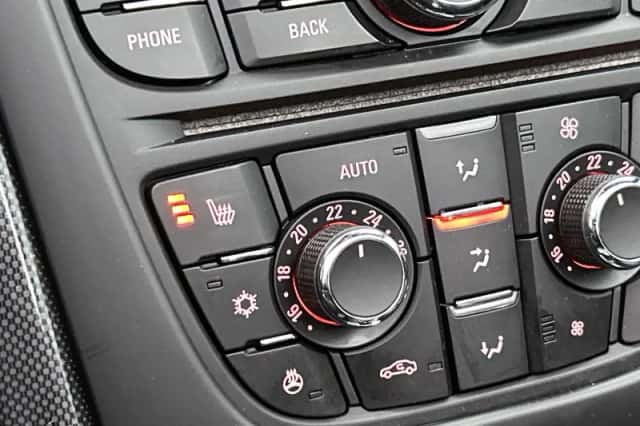 Opel Cascada (2014) thumbnail 8