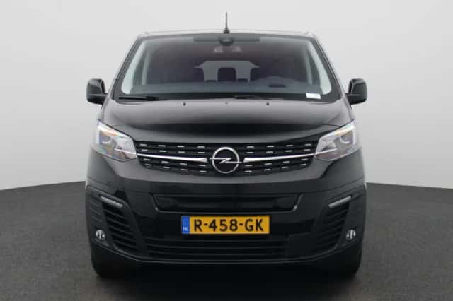 Opel Zafira (2020) thumbnail 3