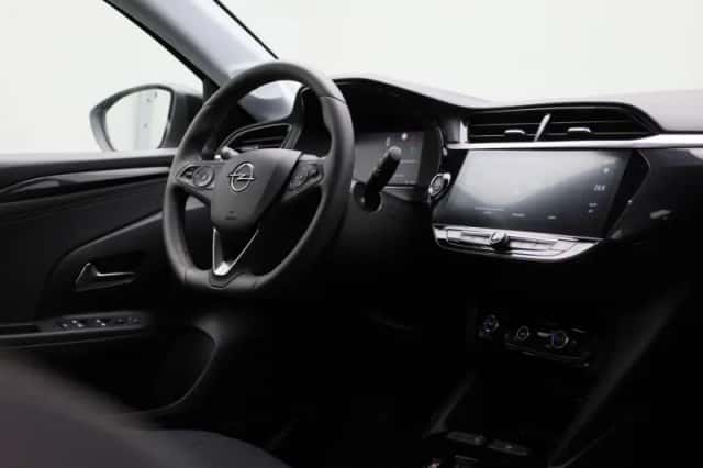 Opel Corsa-e (2023) thumbnail 32