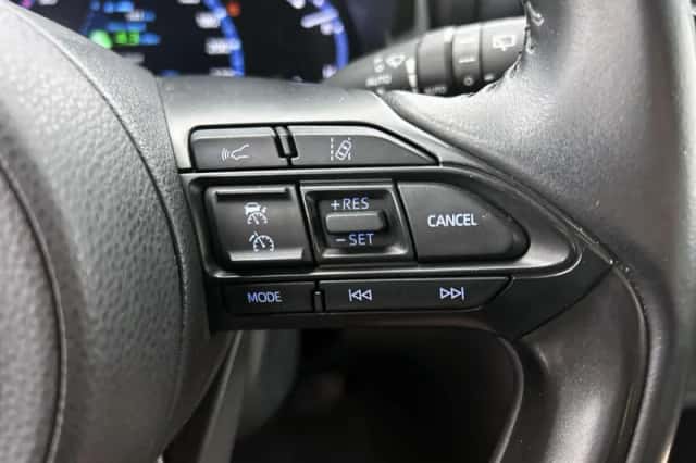Toyota Yaris Cross (2021) thumbnail 6