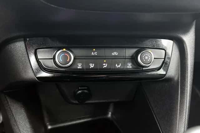 Opel Corsa (2020) thumbnail 24