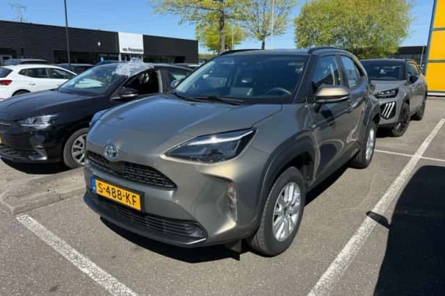 Toyota Yaris Cross (2023) thumbnail 2