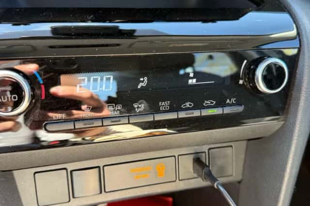 Toyota Yaris Cross (2023) thumbnail 24