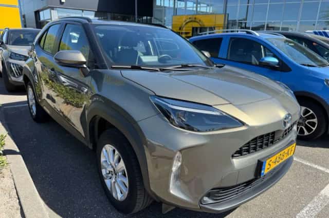 Toyota Yaris Cross (2023) thumbnail 4