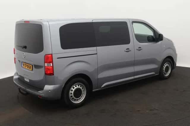 Opel Vivaro (2024) thumbnail 4