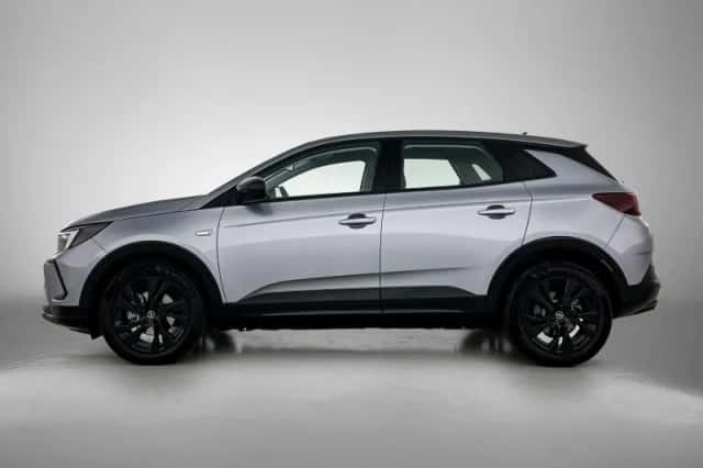 Opel Grandland (2024) thumbnail 2