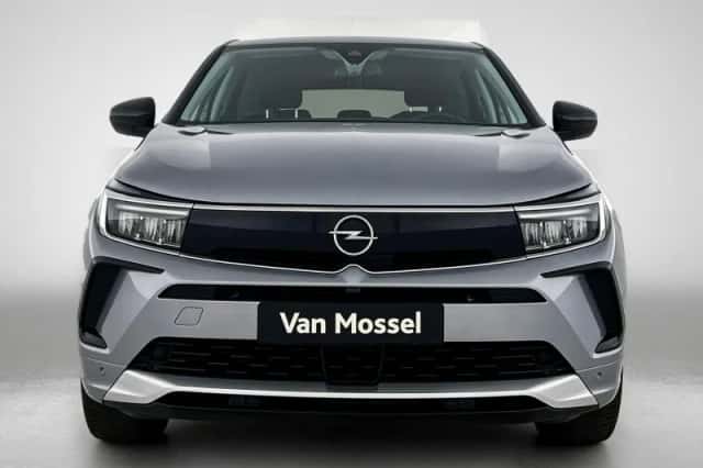 Opel Grandland (2023) thumbnail 2
