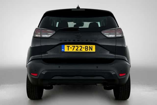 Opel Crossland (2022) thumbnail 3