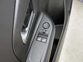 Opel Corsa (2021) thumbnail 25
