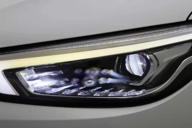MG ZS EV (2022) thumbnail 14