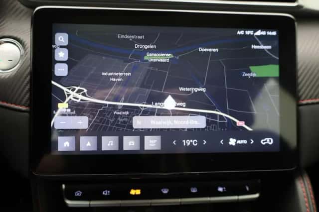 MG ZS EV (2022) thumbnail 18