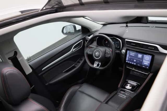 MG ZS EV (2022) thumbnail 37