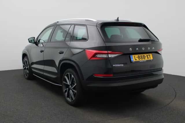 Škoda Kodiaq (2021) thumbnail 2