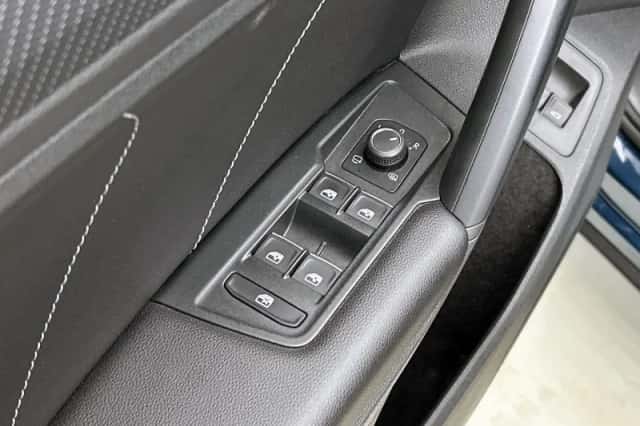 Volkswagen Tiguan (2022) thumbnail 29