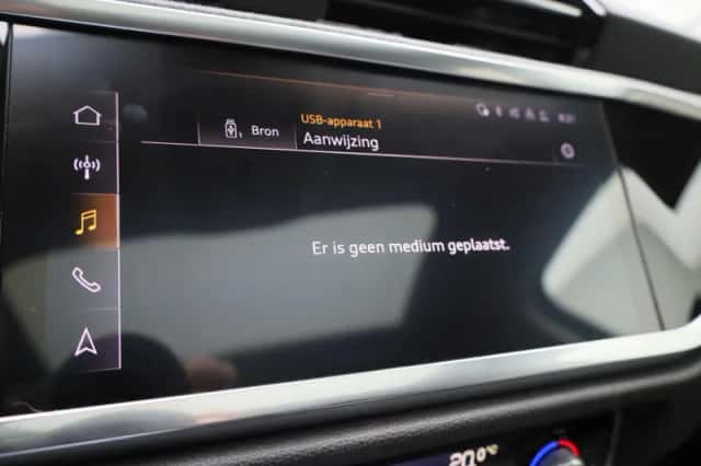 Audi Q3 (2021) thumbnail 19
