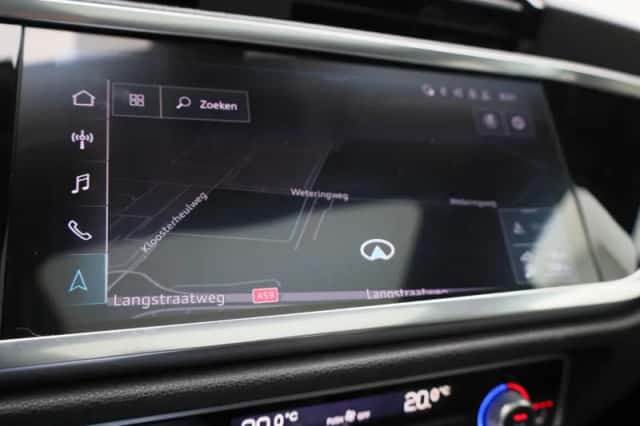 Audi Q3 (2021) thumbnail 24