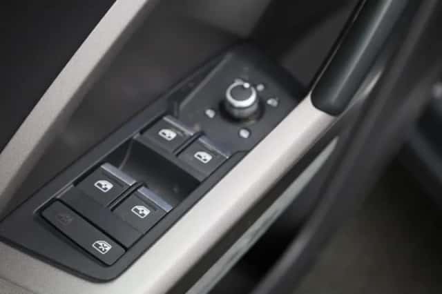 Audi Q3 (2021) thumbnail 30