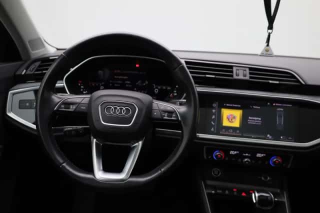 Audi Q3 (2021) thumbnail 7